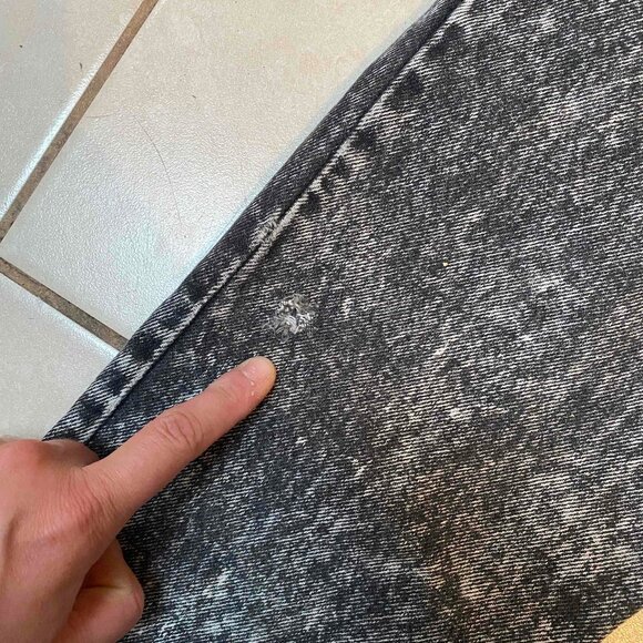 Vintage Made in USA Levi's 550 Acid Wash Grey Jeans - Picture 6 of 8